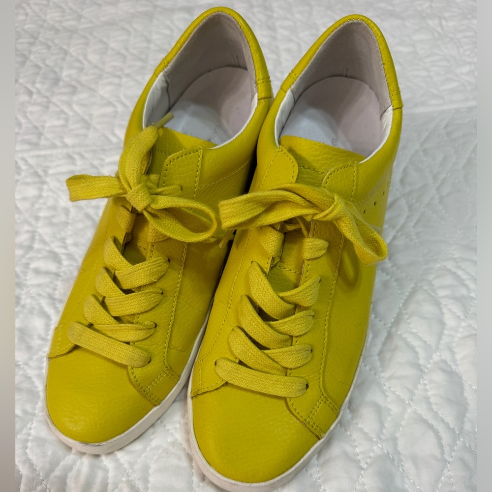 Banana Republic leather sneakers, lime